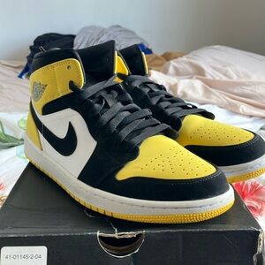 Nike Black and Yellow High-Top Sneakers